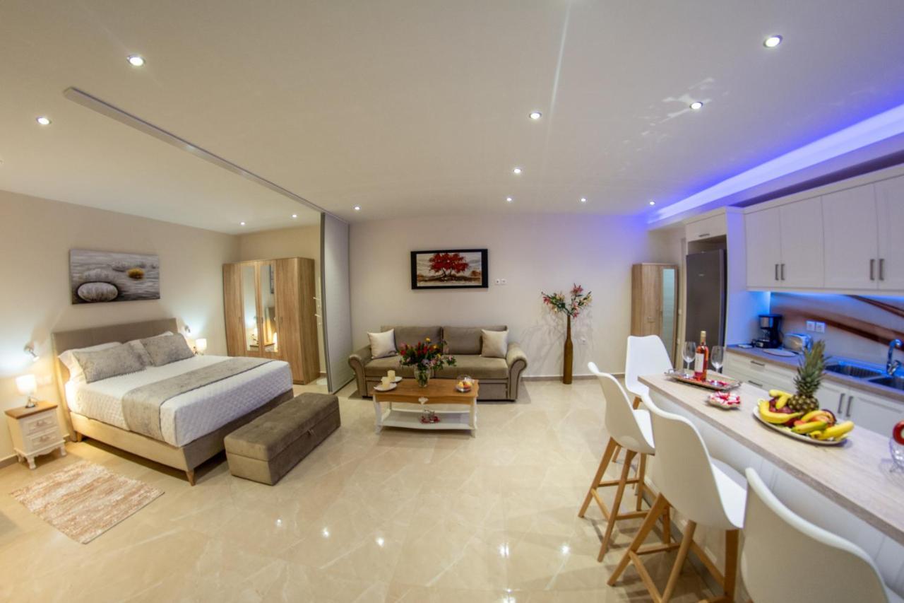 Valentino Luxury Studio In The Heart Of Corfu Town Zewnętrze zdjęcie